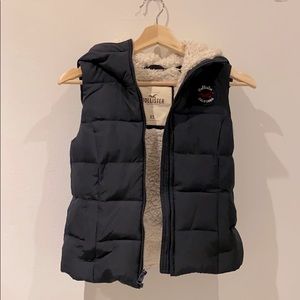 Hollister XS Winter Sherpa Fur-Lined Vest